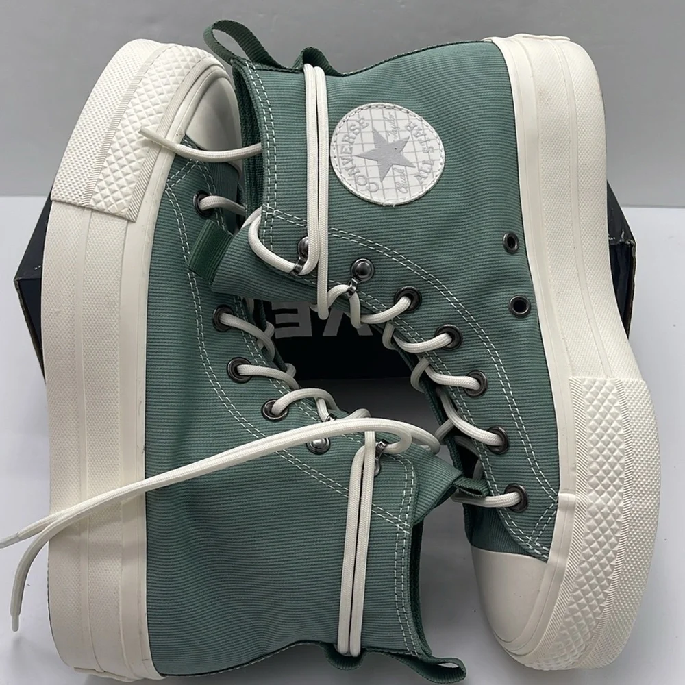 Converse WMNS High-Top Platform Sneakers CTAS LIFT HI HERBY/EGRET/ADMIRAL ELM